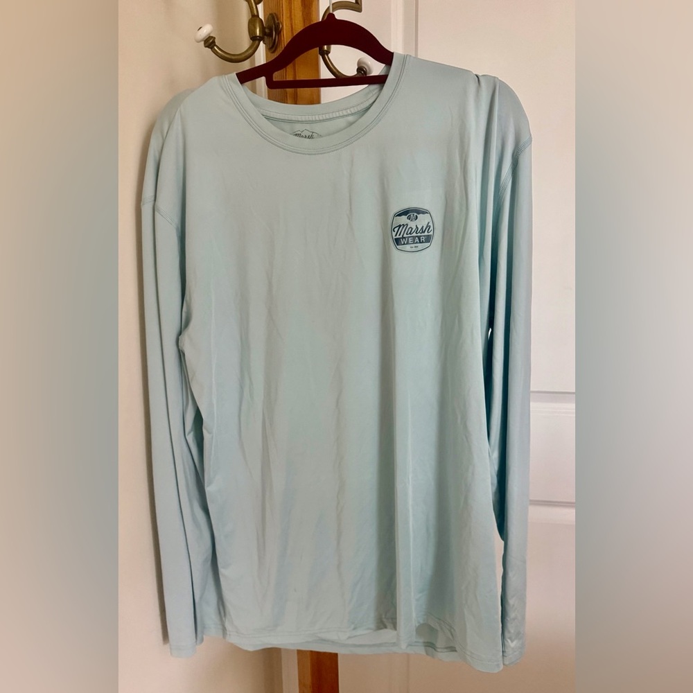 🍓Marsh Landing Light Blue Long-Sleeve Crew Tee